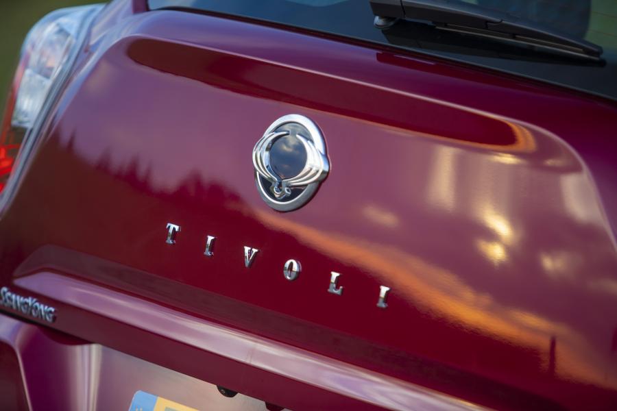 Логотип SsangYong Tivoli Ultimate 2020 года  (UK) (фото 6 из 63)